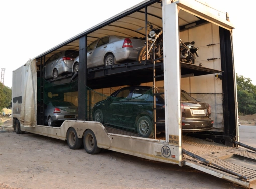 Automobile transport & car carriers