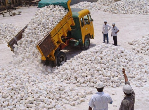 Magnesite & Minerals Transport in salem