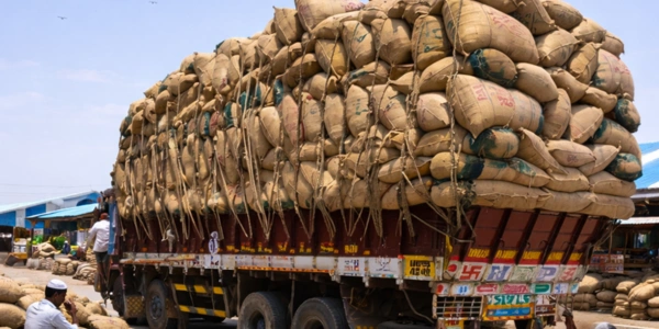 Chilli market connection (Guntur lanes)